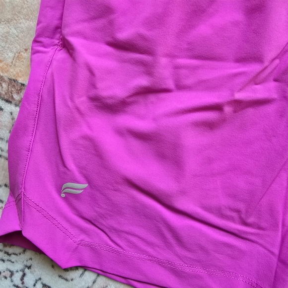Fabletics Shorts - Picture 2 of 7